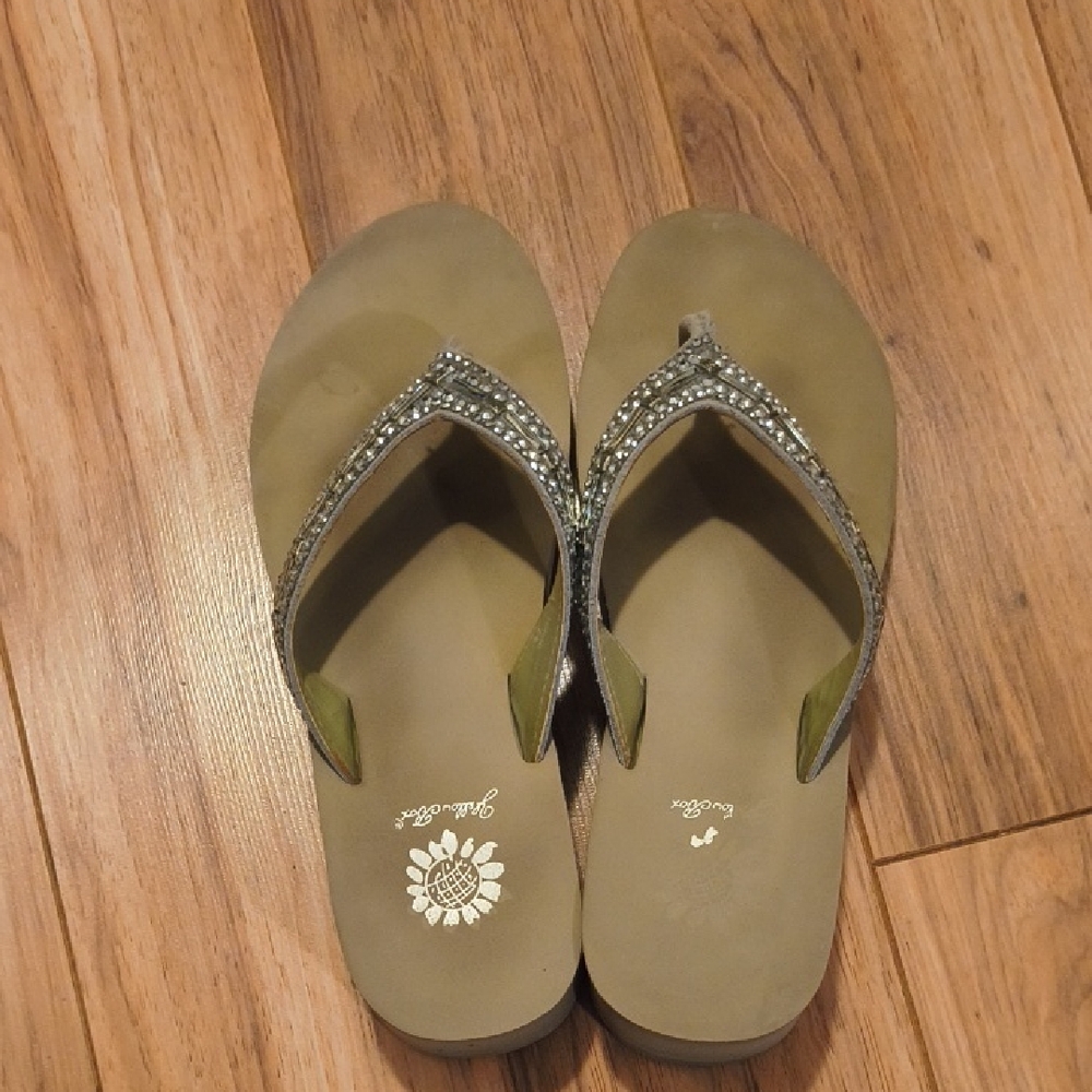 Women's Yellow Box Flip Flops
